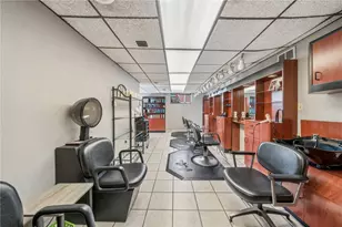 601 Lincoln Hwy, East McKeesport, PA 15035 - Photo 2