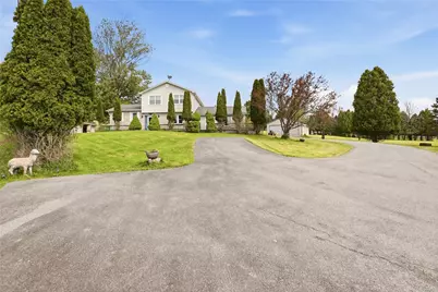 1144 Huckleberry Hwy, Stoneycreek Township, PA 15926 - Photo 2
