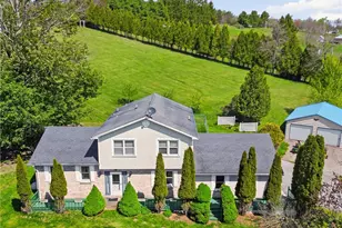 1144 Huckleberry Hwy, Stoneycreek Township, PA 15926 - Photo 2