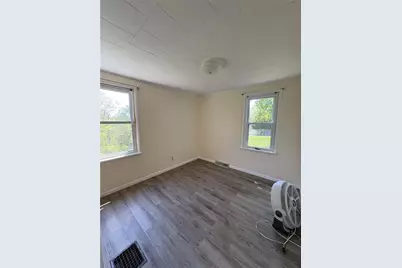 6365 Tuscarawas Rd, Ohioville, PA 15052 - Photo 12