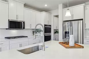 430 Barons Ct, Peters Township, PA 15367 - Photo 8