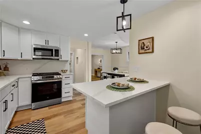 1649 Duffield St, Pittsburgh, PA 15206 - Photo 10