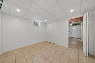 9470 Pembroke Cir, North Huntingdon, PA 15642 - Photo 34