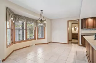 9470 Pembroke Cir, North Huntingdon, PA 15642 - Photo 10