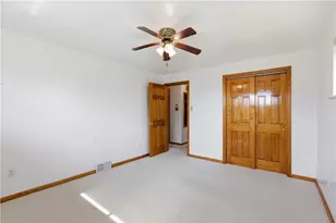 1455 Orchardview Dr, Scott Township, PA 15220 - Photo 16
