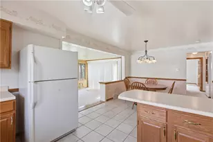 1455 Orchardview Dr, Scott Township, PA 15220 - Photo 12