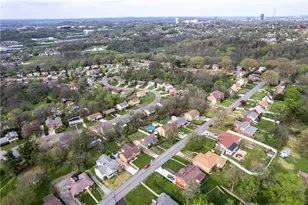 1455 Orchardview Dr, Scott Township, PA 15220 - Photo 28