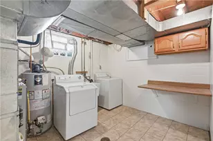 1455 Orchardview Dr, Scott Township, PA 15220 - Photo 22