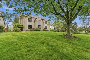 9036 Audubon Dr, Adams Township, PA 15044 - Photo 2