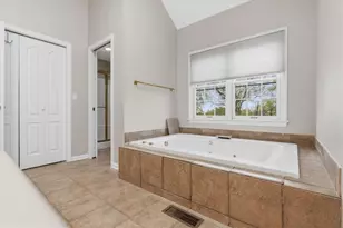 9036 Audubon Dr, Adams Township, PA 15044 - Photo 22