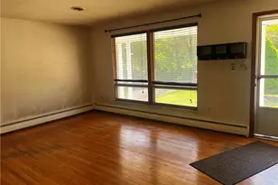 560 Sells Ln, Greensburg, PA 15601 - Photo 2