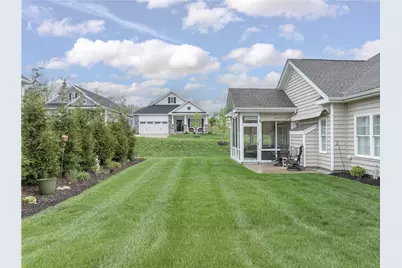 300 Anthem Way, Cecil, PA 15317 - Photo 32