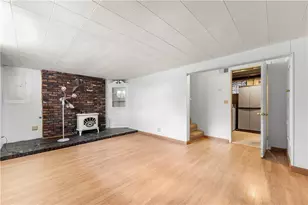 458 Blossom Dr, Pittsburgh, PA 15236 - Photo 24