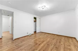 458 Blossom Dr, Pittsburgh, PA 15236 - Photo 16