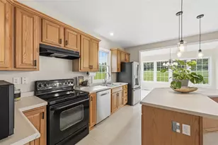 3030 Willowbrook Dr, South Fayette, PA 15017 - Photo 12