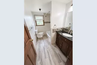 504 Maple St, Jeannette, PA 15644 - Photo 22