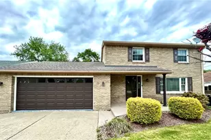504 Maple St, Jeannette, PA 15644 - Photo 1