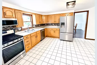 504 Maple St, Jeannette, PA 15644 - Photo 8