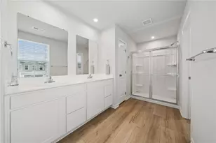 418 Coventry Ct, Lancaster Township, PA 16037 - Photo 18