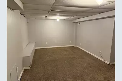 221 Dorothy Dr, Pittsburgh, PA 15235 - Photo 18