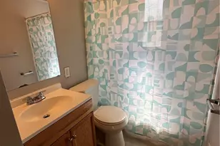 221 Dorothy Dr, Pittsburgh, PA 15235 - Photo 10