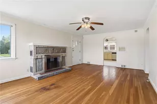 2198 Ridge Rd, Monaca, PA 15061 - Photo 10