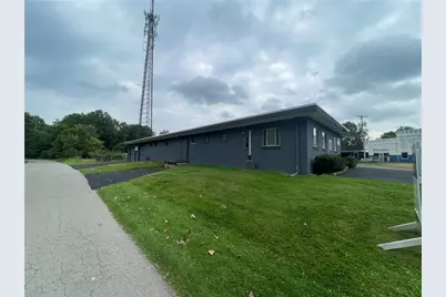 10 Rhoda St, Farrell, PA 16121 - Photo 6