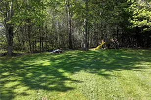 246 Pine Dr, Summit Township, PA 16002 - Photo 14
