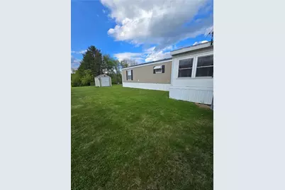 110 Country Garden Estates Dr, East Franklin Township, PA 16262 - Photo 10