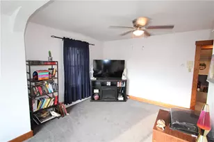 4003 Everlawn St, West Mifflin, PA 15122 - Photo 12