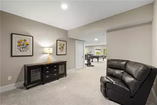 490 Harvest View Dr, Peters Township, PA 15367 - Photo 34