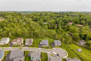 490 Harvest View Dr, Peters Township, PA 15367 - Photo 48
