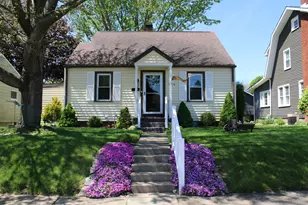 919 Columbia Ave, Grove City Boro, PA 16127 - Photo 1