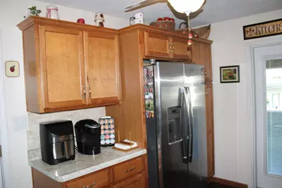 919 Columbia Avenue, Grove City Boro, PA 16127 - Photo 4