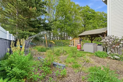 149 Stonewood Dr, Bethel Park, PA 15102 - Photo 40