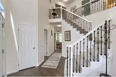 133 Hunter Drive, Cranberry Township, PA 16066 - Photo 4