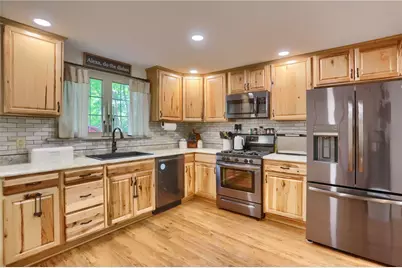 304 Orlando Ave, Neshannock Township, PA 16105 - Photo 16