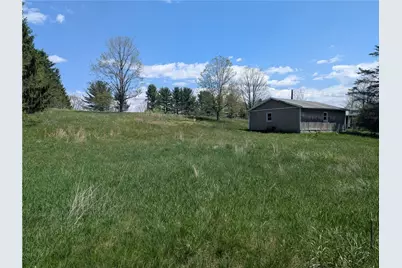 264 Beaufort Rd, Fairfeld Township, PA 15944 - Photo 1