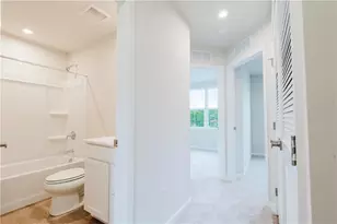 157 White Oak Dr, Evans City, PA 16033 - Photo 10