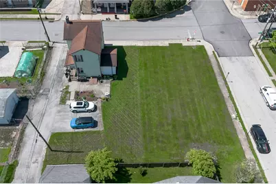 306 Jefferson St, Latrobe, PA 15650 - Photo 2