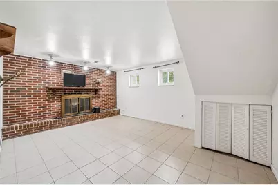 4137 Cambridge, Hempfield Township, PA 15642 - Photo 20