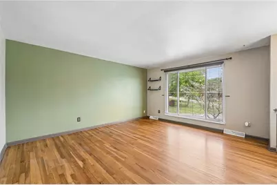 4137 Cambridge, Hempfield Township, PA 15642 - Photo 4