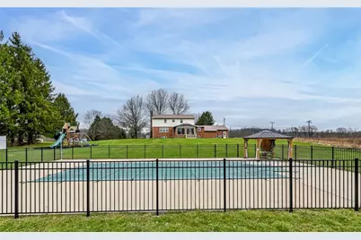 27 Kaufman Road, West Deer, PA 15044 - Photo 10