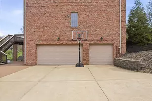 315 Fox Run Dr, Peters Township, PA 15367 - Photo 48