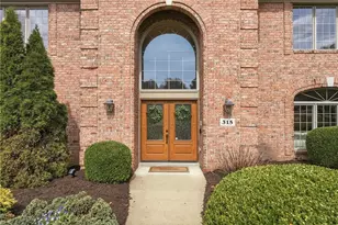 315 Fox Run Dr, Peters Township, PA 15367 - Photo 4