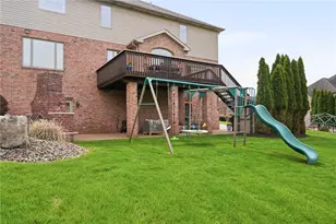 315 Fox Run Dr, Peters Township, PA 15367 - Photo 46