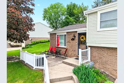 226 Briar Path, North Fayette, PA 15126 - Photo 2
