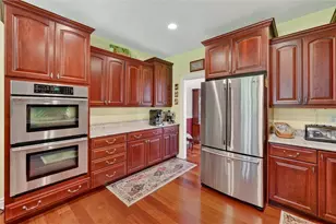104 Primrose Cir, Penn Township, PA 16002 - Photo 14