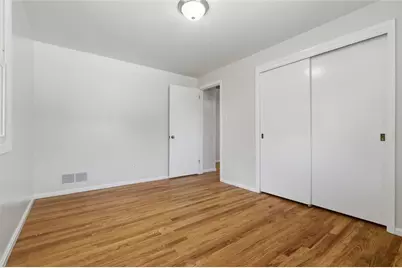 345 Maize Dr, Pittsburgh, PA 15236 - Photo 28