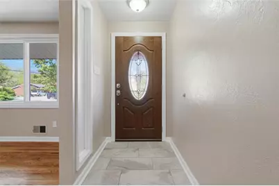 345 Maize Dr, Pittsburgh, PA 15236 - Photo 2